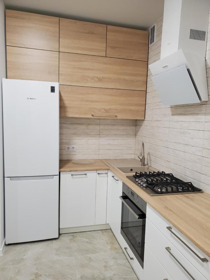 Vinna Просторі Апартаменти В Новобудові. Тернополь Экстерьер фото